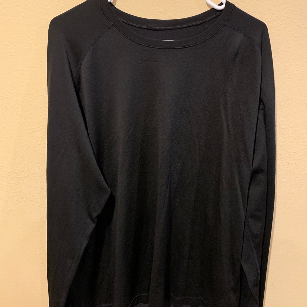 Long sleeve metal vent